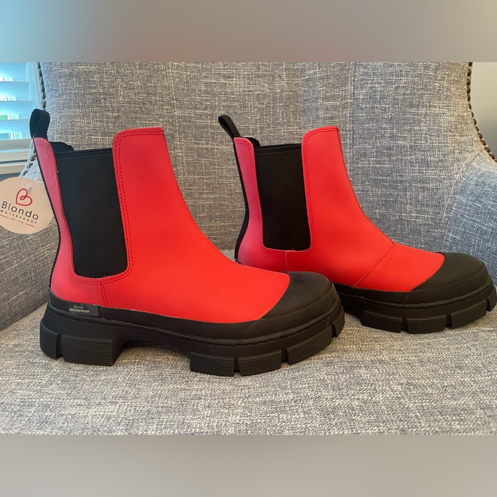 Blondo Helga Waterproof Boots sz 8